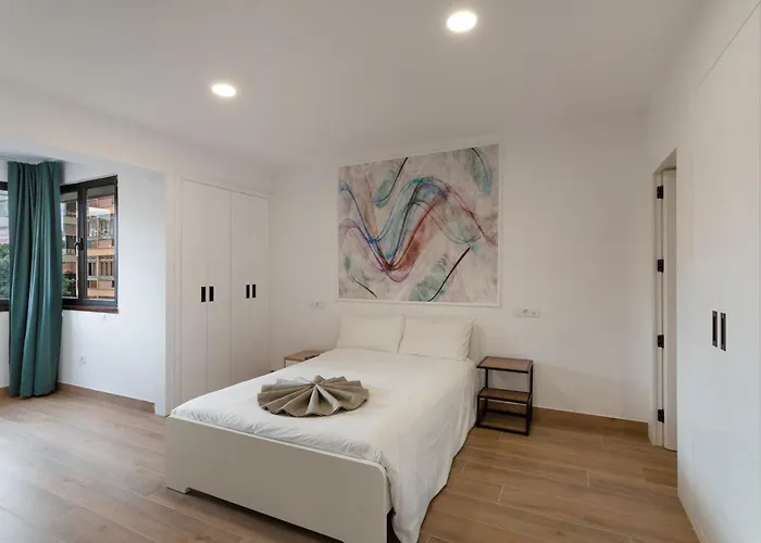 Vivienda En Santa Catalina * Las Palmas de Gran Canaria